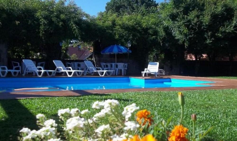 Pousada Casa Rosa Канела Екстер'єр фото