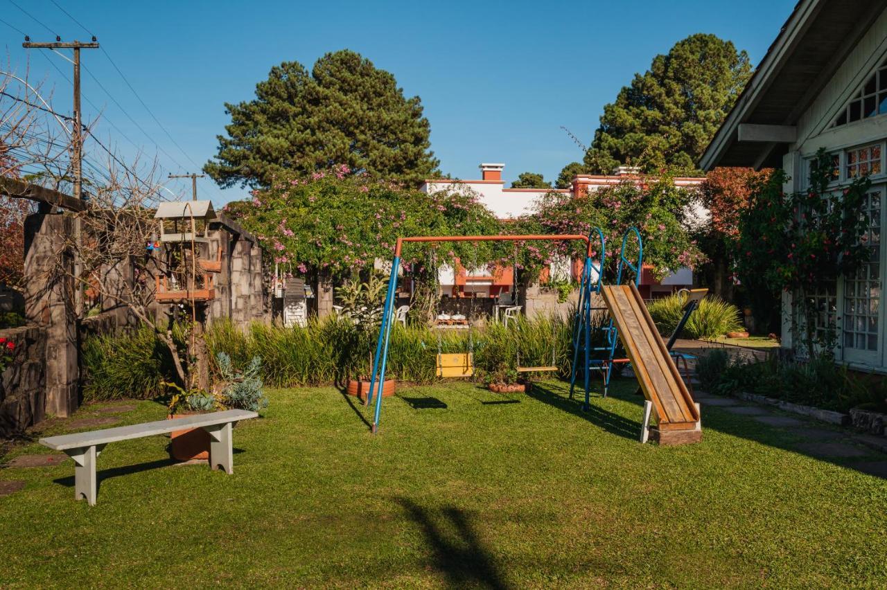 Pousada Casa Rosa Канела Екстер'єр фото