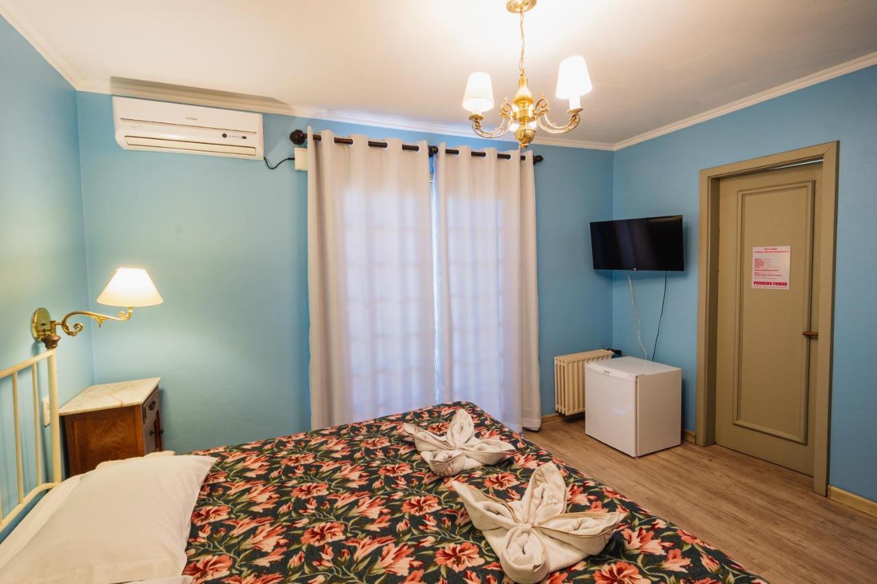 Pousada Casa Rosa Канела Екстер'єр фото