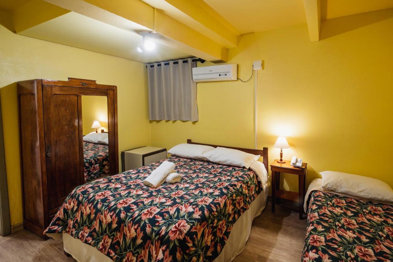 Pousada Casa Rosa Канела Екстер'єр фото